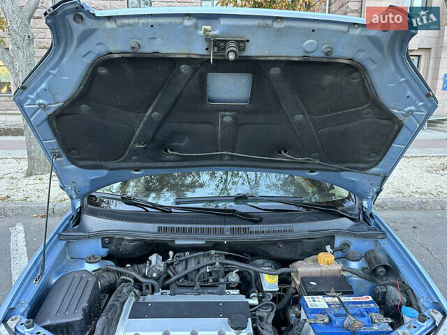 Шевроле Авео 2007 в Николаеве на Automoto.ua Синий Шевроле Авео, объемом двигателя 1.6 л и пробегом 165 тыс. км за 4250 $, фото 41 на Automoto.ua