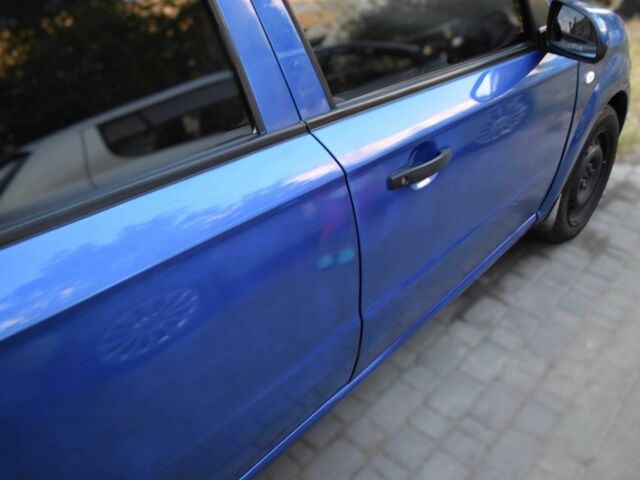 Синій Шевроле Авео, об'ємом двигуна 1.5 л та пробігом 250 тис. км за 3500 $, фото 4 на Automoto.ua