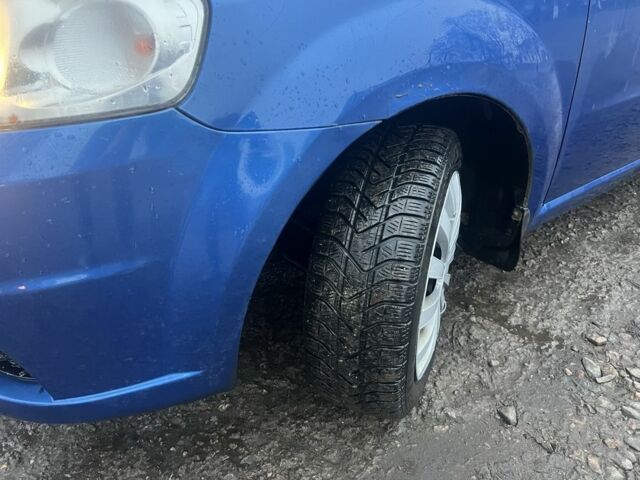 Синий Шевроле Авео, объемом двигателя 0 л и пробегом 237 тыс. км за 3600 $, фото 2 на Automoto.ua