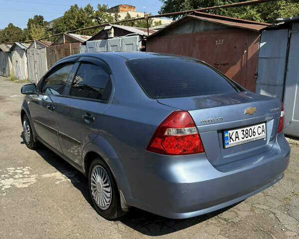 Синий Шевроле Авео, объемом двигателя 1.5 л и пробегом 246 тыс. км за 3700 $, фото 3 на Automoto.ua