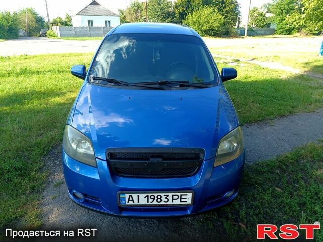 Синий Шевроле Авео, объемом двигателя 1.5 л и пробегом 180 тыс. км за 4000 $, фото 2 на Automoto.ua