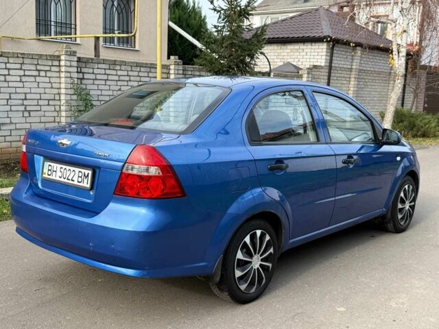 Синий Шевроле Авео, объемом двигателя 1.5 л и пробегом 188 тыс. км за 2900 $, фото 4 на Automoto.ua