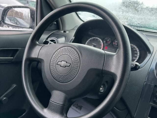 Синий Шевроле Авео, объемом двигателя 1.5 л и пробегом 258 тыс. км за 4500 $, фото 9 на Automoto.ua