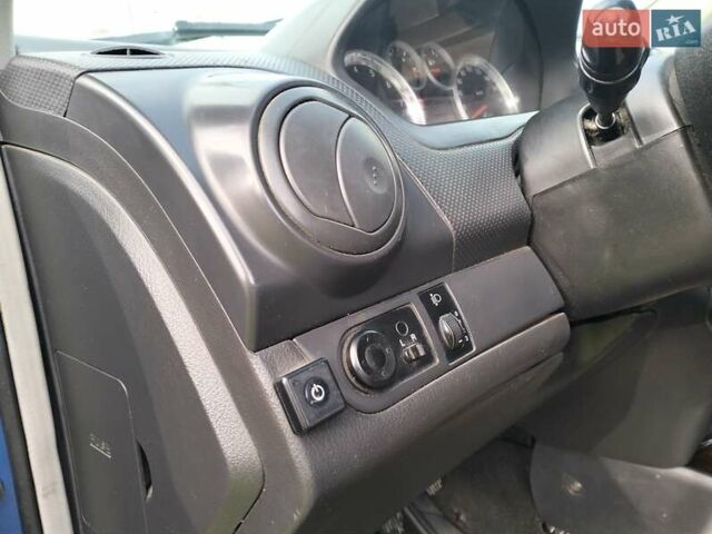Синий Шевроле Авео, объемом двигателя 1.5 л и пробегом 279 тыс. км за 3500 $, фото 29 на Automoto.ua