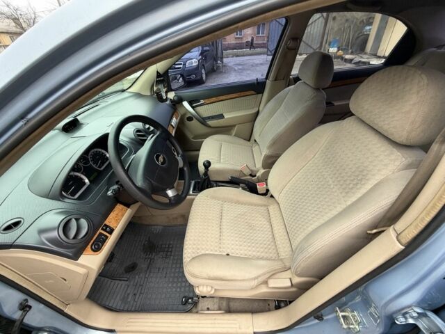 Синий Шевроле Авео, объемом двигателя 1.6 л и пробегом 166 тыс. км за 3333 $, фото 7 на Automoto.ua