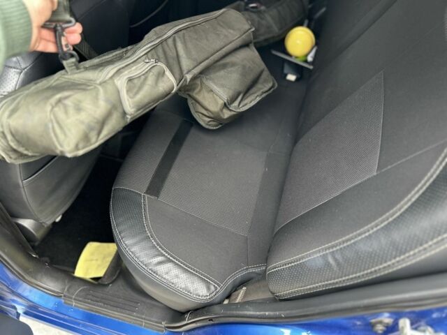 Синий Шевроле Авео, объемом двигателя 1.5 л и пробегом 319 тыс. км за 3999 $, фото 6 на Automoto.ua