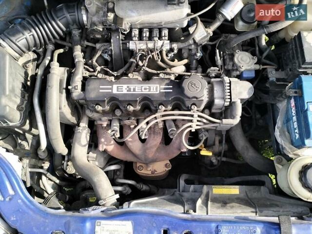 Синий Шевроле Авео, объемом двигателя 1.5 л и пробегом 279 тыс. км за 3500 $, фото 13 на Automoto.ua