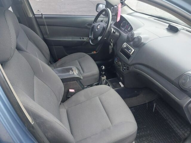 Синій Шевроле Авео, об'ємом двигуна 1.5 л та пробігом 302 тис. км за 3650 $, фото 7 на Automoto.ua