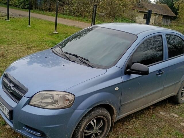 Синий Шевроле Авео, объемом двигателя 1.5 л и пробегом 190 тыс. км за 3000 $, фото 5 на Automoto.ua