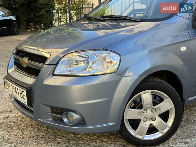 Синий Шевроле Авео, объемом двигателя 1.5 л и пробегом 94 тыс. км за 5300 $, фото 2 на Automoto.ua