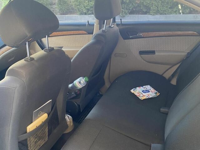 Синій Шевроле Авео, об'ємом двигуна 1.6 л та пробігом 168 тис. км за 4200 $, фото 3 на Automoto.ua