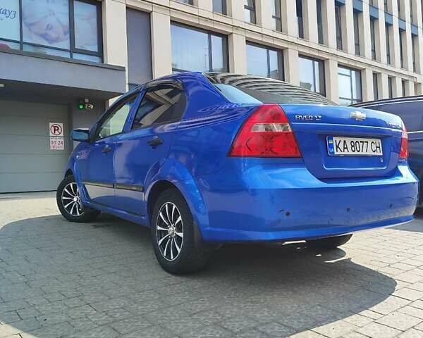 Синій Шевроле Авео, об'ємом двигуна 1.5 л та пробігом 228 тис. км за 3700 $, фото 5 на Automoto.ua