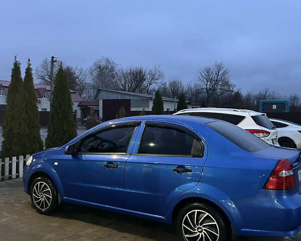 Синий Шевроле Авео, объемом двигателя 1.5 л и пробегом 142 тыс. км за 4700 $, фото 3 на Automoto.ua