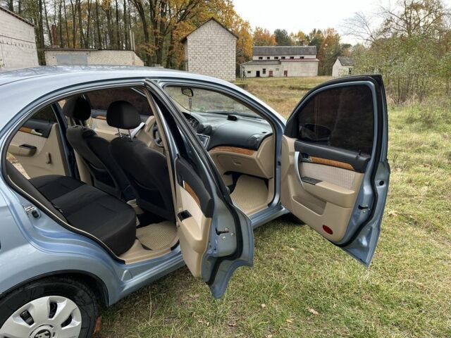 Шевроле Авео 2008 в Ковель на Automoto.ua Синий Шевроле Авео, объемом двигателя 1.6 л и пробегом 289 тыс. км за 3350 $, фото 14 на Automoto.ua