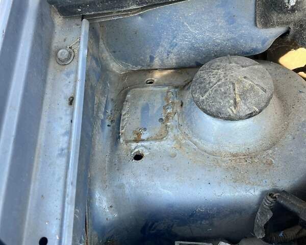 Синий Шевроле Авео, объемом двигателя 1.6 л и пробегом 258 тыс. км за 2000 $, фото 8 на Automoto.ua