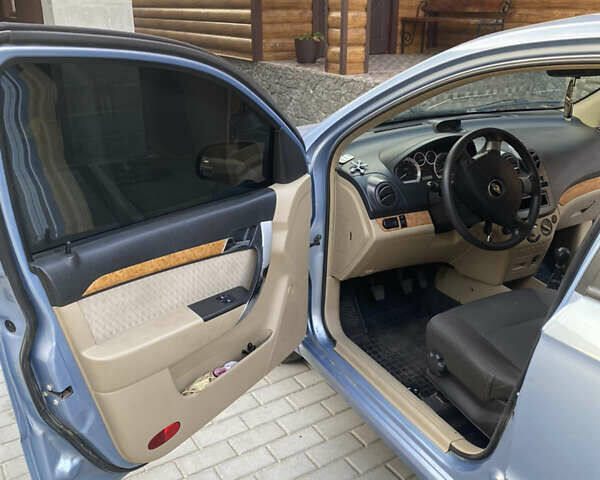 Синий Шевроле Авео, объемом двигателя 1.6 л и пробегом 128 тыс. км за 4600 $, фото 12 на Automoto.ua