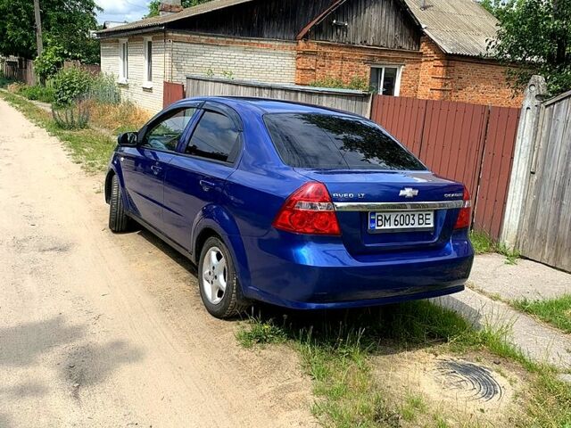 Синий Шевроле Авео, объемом двигателя 1.6 л и пробегом 247 тыс. км за 4200 $, фото 1 на Automoto.ua
