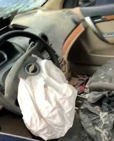 Синий Шевроле Авео, объемом двигателя 1.6 л и пробегом 260 тыс. км за 999 $, фото 2 на Automoto.ua