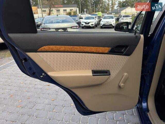 Синий Шевроле Авео, объемом двигателя 1.6 л и пробегом 22 тыс. км за 6200 $, фото 22 на Automoto.ua