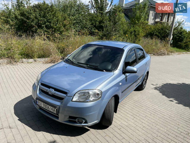 Синий Шевроле Авео, объемом двигателя 1.6 л и пробегом 129 тыс. км за 4500 $, фото 2 на Automoto.ua