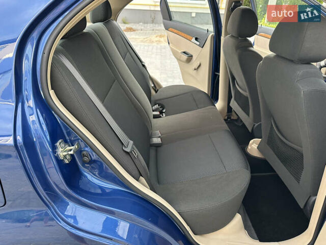 Синий Шевроле Авео, объемом двигателя 1.6 л и пробегом 23 тыс. км за 6700 $, фото 121 на Automoto.ua