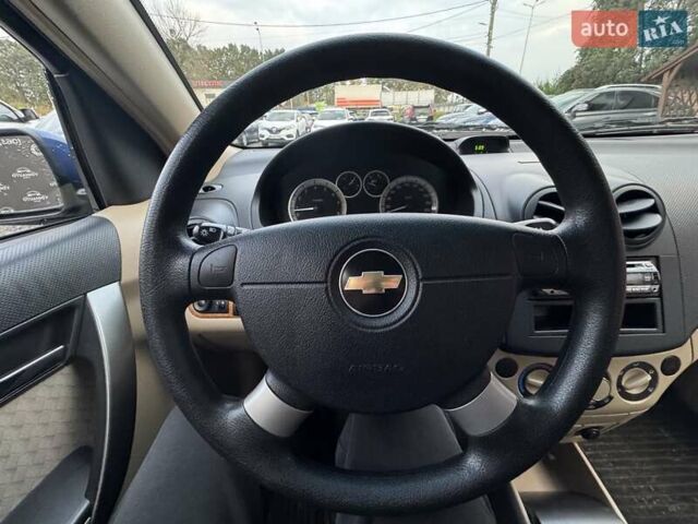 Синий Шевроле Авео, объемом двигателя 1.6 л и пробегом 22 тыс. км за 6200 $, фото 35 на Automoto.ua