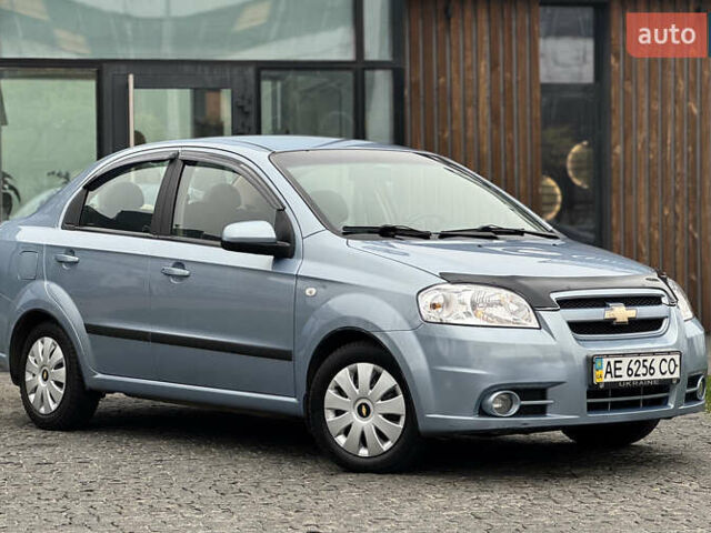 Синий Шевроле Авео, объемом двигателя 1.6 л и пробегом 138 тыс. км за 4600 $, фото 1 на Automoto.ua
