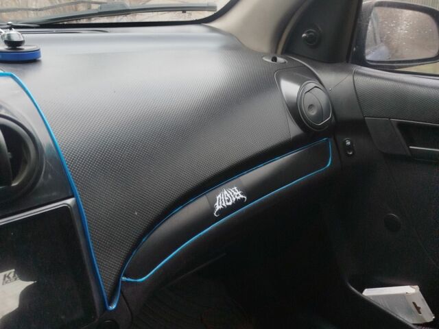 Синій Шевроле Авео, об'ємом двигуна 1.5 л та пробігом 285 тис. км за 3691 $, фото 6 на Automoto.ua