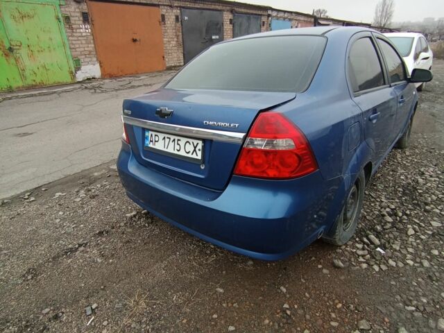 Синий Шевроле Авео, объемом двигателя 1.6 л и пробегом 277 тыс. км за 1750 $, фото 2 на Automoto.ua