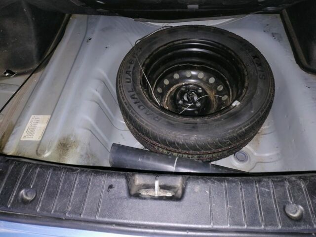 Синий Шевроле Авео, объемом двигателя 1.6 л и пробегом 136 тыс. км за 1500 $, фото 6 на Automoto.ua