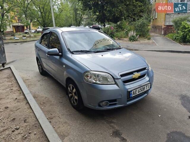 Синий Шевроле Авео, объемом двигателя 1.6 л и пробегом 290 тыс. км за 4000 $, фото 1 на Automoto.ua