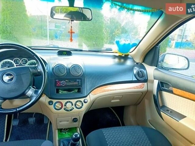 Шевроле Авео 2008 в Житомире на Automoto.ua Синий Шевроле Авео, объемом двигателя 1.6 л и пробегом 187 тыс. км за 3550 $, фото 4 на Automoto.ua