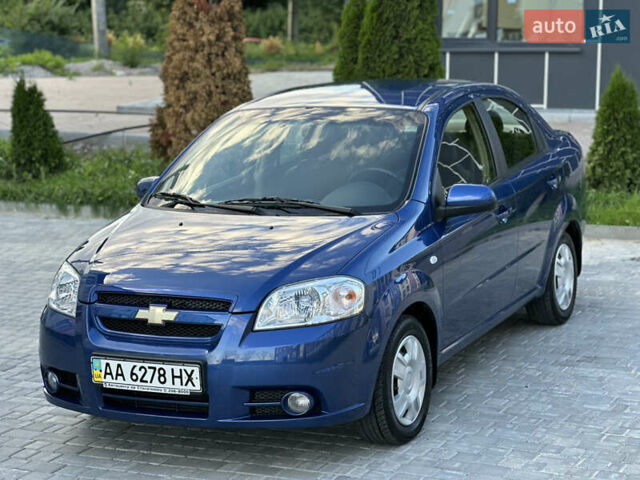 Синий Шевроле Авео, объемом двигателя 1.6 л и пробегом 23 тыс. км за 6700 $, фото 1 на Automoto.ua