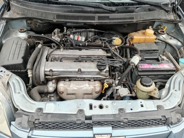 Синий Шевроле Авео, объемом двигателя 1.6 л и пробегом 154 тыс. км за 3400 $, фото 7 на Automoto.ua