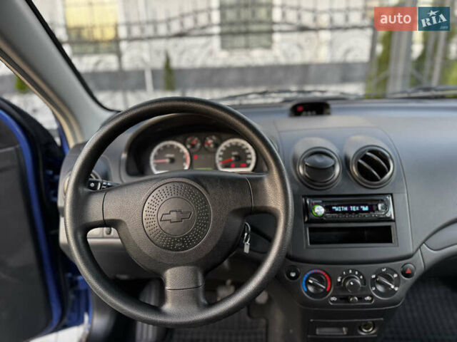 Синий Шевроле Авео, объемом двигателя 1.5 л и пробегом 11 тыс. км за 6350 $, фото 92 на Automoto.ua