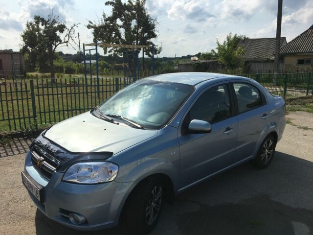 Синий Шевроле Авео, объемом двигателя 1.6 л и пробегом 209 тыс. км за 4200 $, фото 2 на Automoto.ua