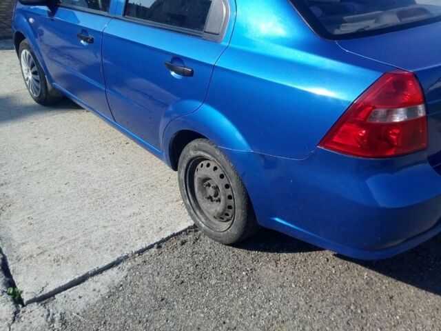 Синий Шевроле Авео, объемом двигателя 0 л и пробегом 235 тыс. км за 3200 $, фото 8 на Automoto.ua