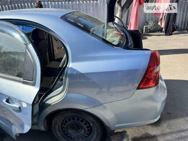 Синий Шевроле Авео, объемом двигателя 1.6 л и пробегом 258 тыс. км за 2000 $, фото 11 на Automoto.ua