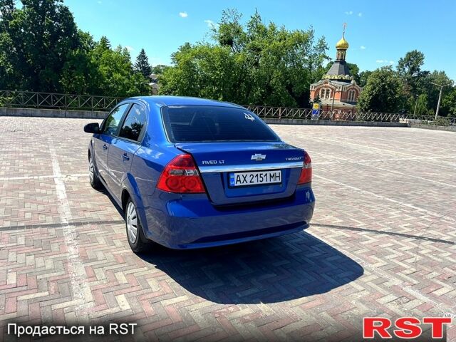 Синій Шевроле Авео, об'ємом двигуна 1.5 л та пробігом 140 тис. км за 3700 $, фото 1 на Automoto.ua