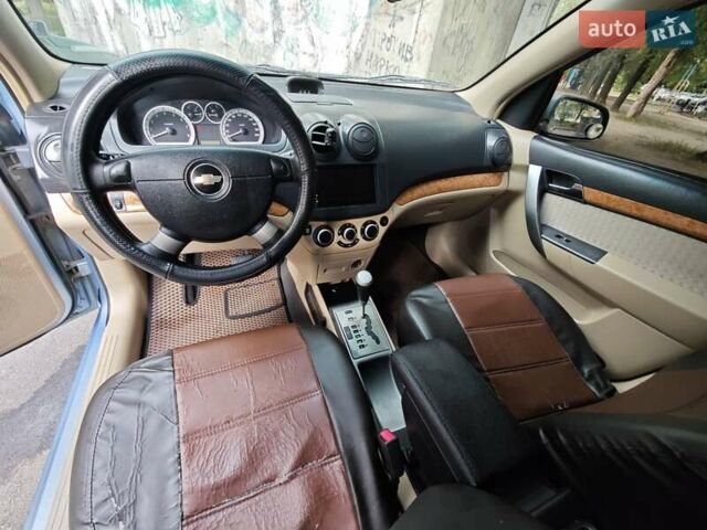 Синий Шевроле Авео, объемом двигателя 1.6 л и пробегом 290 тыс. км за 4000 $, фото 39 на Automoto.ua