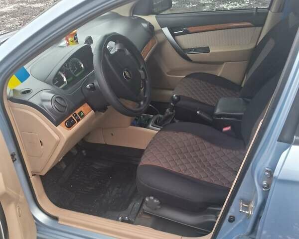Синий Шевроле Авео, объемом двигателя 1.6 л и пробегом 247 тыс. км за 4000 $, фото 13 на Automoto.ua