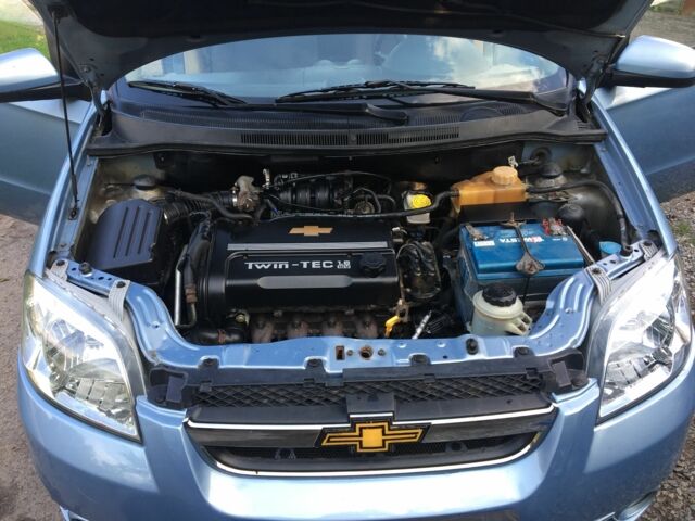 Синий Шевроле Авео, объемом двигателя 1.6 л и пробегом 209 тыс. км за 4200 $, фото 11 на Automoto.ua