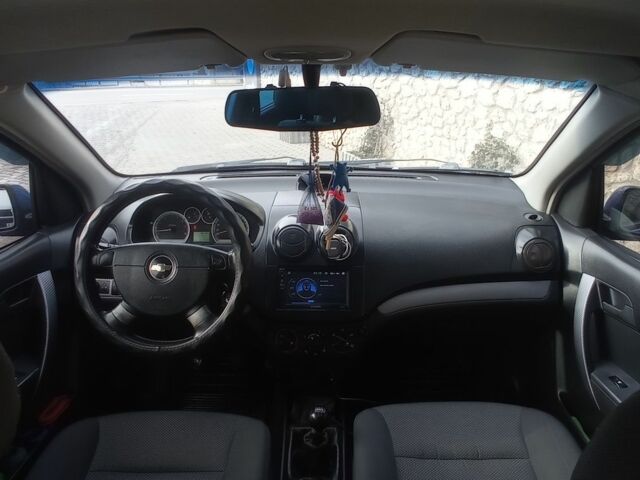 Синий Шевроле Авео, объемом двигателя 1.5 л и пробегом 170 тыс. км за 4100 $, фото 2 на Automoto.ua