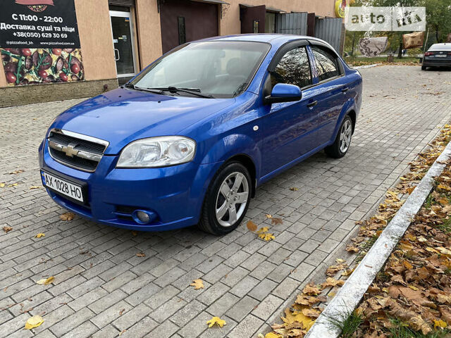 Синій Шевроле Авео, об'ємом двигуна 1.5 л та пробігом 150 тис. км за 4500 $, фото 4 на Automoto.ua