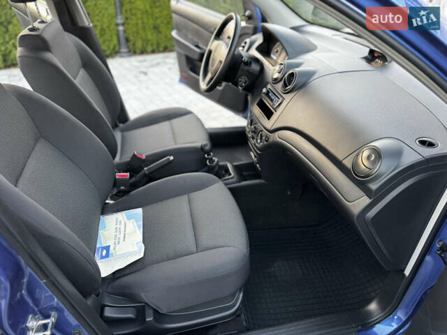 Синий Шевроле Авео, объемом двигателя 1.5 л и пробегом 11 тыс. км за 6350 $, фото 105 на Automoto.ua