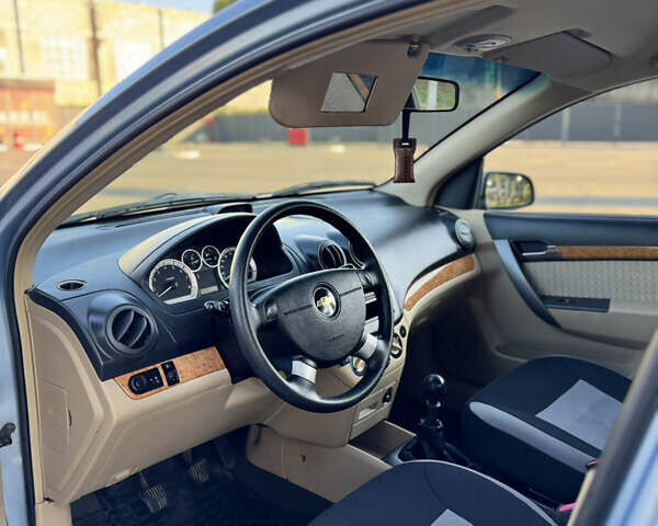 Синій Шевроле Авео, об'ємом двигуна 1.6 л та пробігом 98 тис. км за 4500 $, фото 9 на Automoto.ua