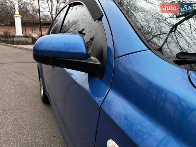 Синий Шевроле Авео, объемом двигателя 1.5 л и пробегом 162 тыс. км за 3690 $, фото 9 на Automoto.ua