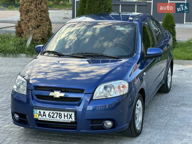 Синий Шевроле Авео, объемом двигателя 1.6 л и пробегом 23 тыс. км за 6700 $, фото 3 на Automoto.ua