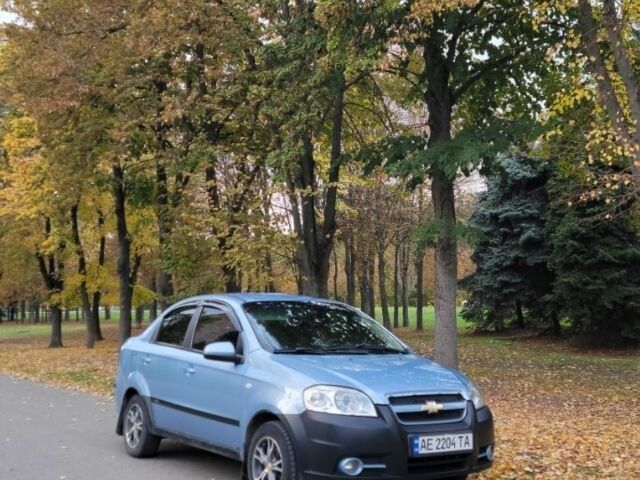 Синий Шевроле Авео, объемом двигателя 1.6 л и пробегом 260 тыс. км за 3500 $, фото 1 на Automoto.ua