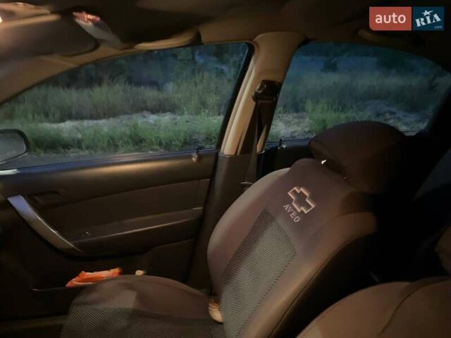 Синий Шевроле Авео, объемом двигателя 1.5 л и пробегом 215 тыс. км за 3300 $, фото 4 на Automoto.ua